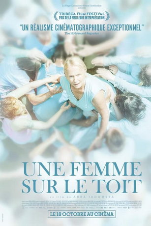 Женщина на крыше (2022)